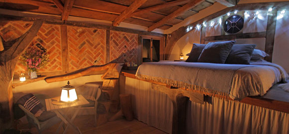 the-sleepout-bed-and-table-cropped_cs_gallery_preview